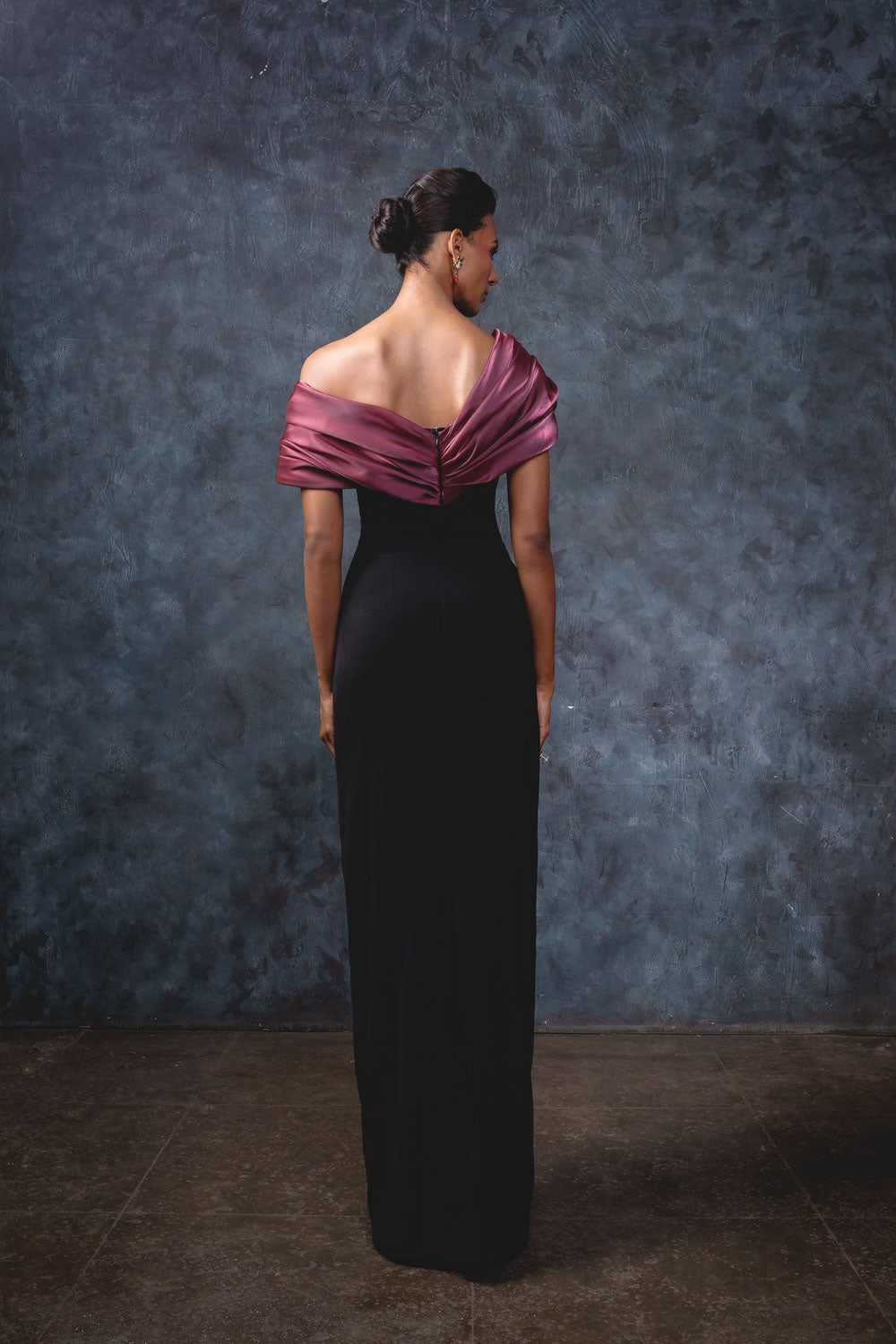 Mauve Raven Gown - High-Slit Formal Evening Wear